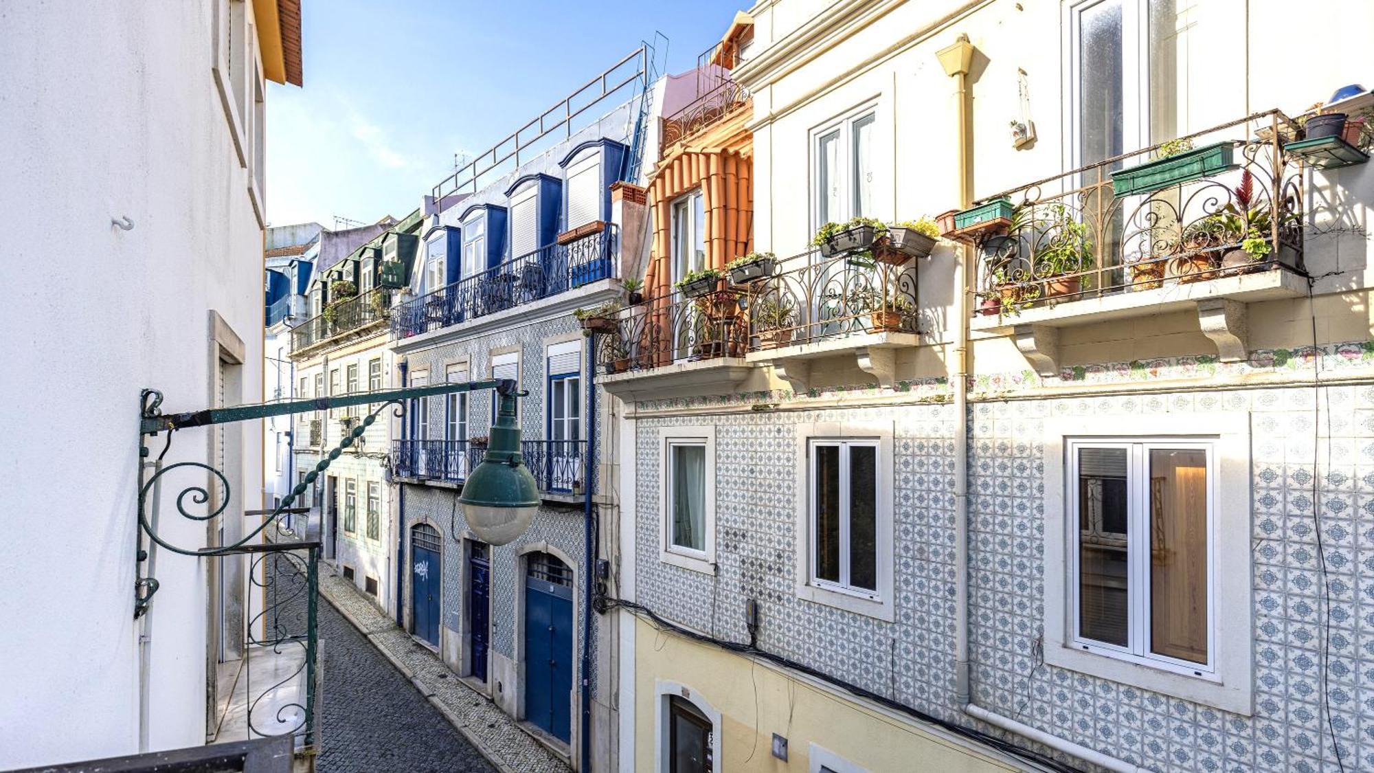 Cute Apartments In City Center By Lovelystay Lisbon Exterior photo