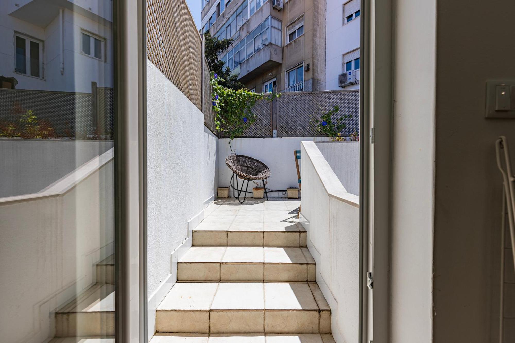 Cute Apartments In City Center By Lovelystay Lisbon Exterior photo