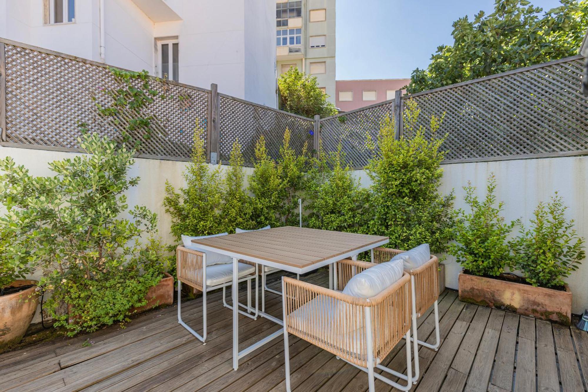 Cute Apartments In City Center By Lovelystay Lisbon Exterior photo